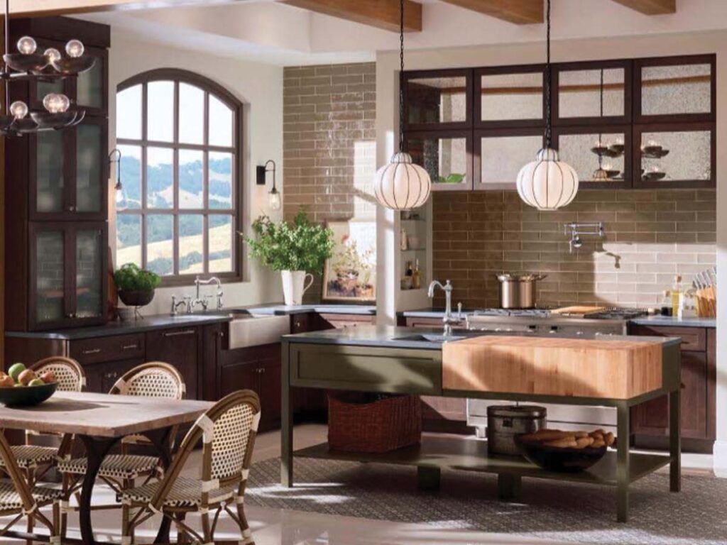 A country style luxury kitchen featuring the Brizo Tresa kitchen faucet collection.
