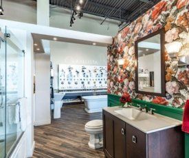 interior shot of studio41 scottsdale bathroom display