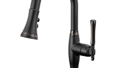 Brizo The Tulham™ Kitchen Collection By ® Pull-down Prep Kitchen Faucet