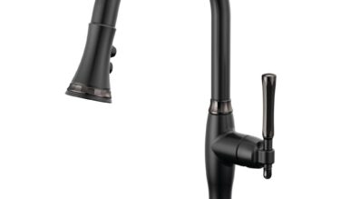 Brizo The Tulham™ Kitchen Collection By ® Smarttouch® Pull-down Kitchen Faucet