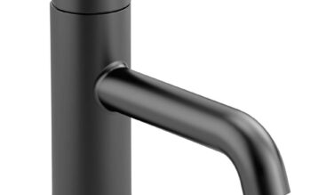 Delta faucet Trinsic® Single Handle Bathroom Faucet