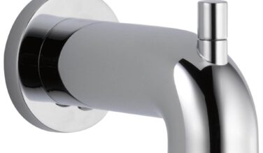 Delta faucet Trinsic® Tub Spout - Pull-up Diverter