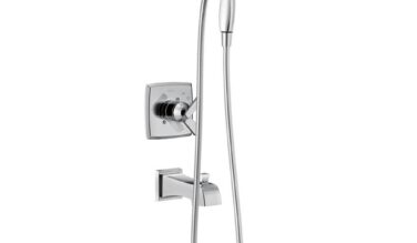 Delta faucet Ashlyn® Monitor® 17 Series Shower Trim With In2ition®