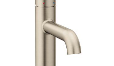 Moen Gibson One-handle Single Hole Modern Bathroom Sink Faucet With Optional Deckplate