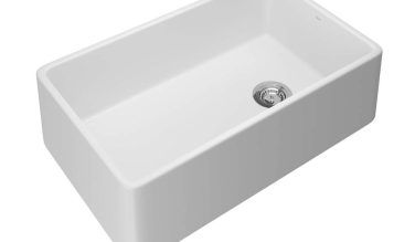 Rohl Allia™ 32'' Fireclay Single Bowl Farmhouse Apron Front Kitchen Sink
